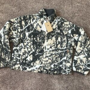 Nike ACG Canwell Glacier Windproof Jacket size Small (retail $200)